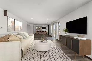 N88W18648 Duke St, Menomonee Falls, WI 53051 - Photo 7