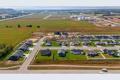 1605  Waxwing Ln, Holmen, WI 54636 - Photo 57