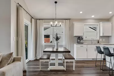 1605  Waxwing Ln, Holmen, WI 54636 - Photo 17