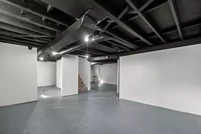 2114 S 80th St, West Allis, WI 53219 - Photo 19