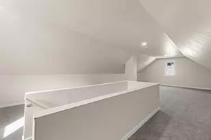 2114 S 80th St, West Allis, WI 53219 - Photo 15