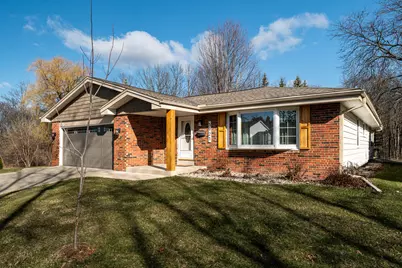 5921  Sycamore St, Greendale, WI 53129 - Photo 31