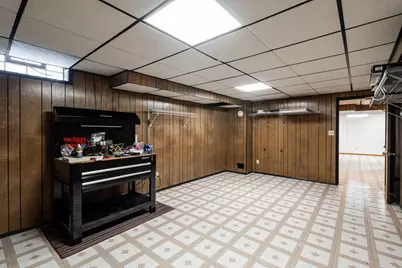 5921  Sycamore St, Greendale, WI 53129 - Photo 27