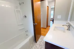 2405 S 83rd St, West Allis, WI 53219 - Photo 25