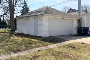 2405 S 83rd St, West Allis, WI 53219 - Photo 5