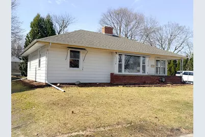 2405 S 83rd St, West Allis, WI 53219 - Photo 3