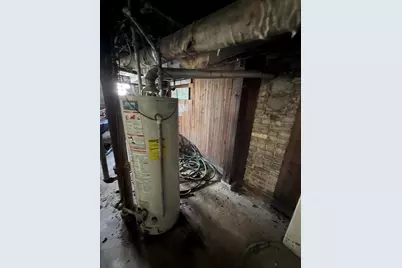 3326 N 23rd St #3328, Milwaukee, WI 53206 - Photo 17