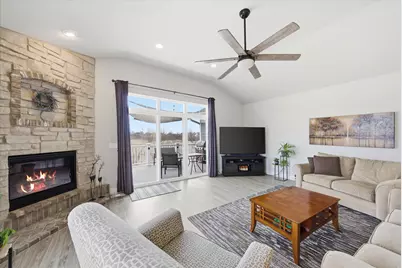 S70W15775  Sandalwood Dr, Muskego, WI 53150 - Photo 13