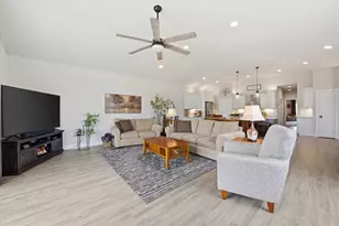 S70W15775 Sandalwood Dr, Muskego, WI 53150 - Photo 13