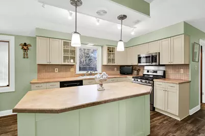 1103 W Montclaire Ave, Glendale, WI 53217 - Photo 13