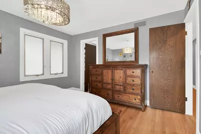 1103 W Montclaire Ave, Glendale, WI 53217 - Photo 17