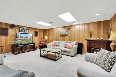 1103 W Montclaire Ave, Glendale, WI 53217 - Photo 29