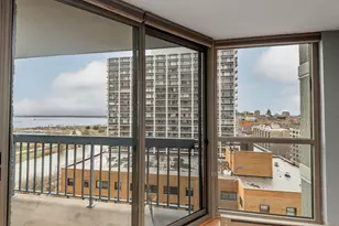 1660 N Prospect Ave, Milwaukee, WI 53202 - Photo 23