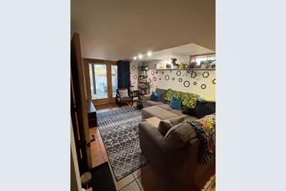 731 N Main St, Columbus, WI 53925 - Photo 11