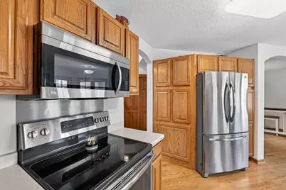 N21W24327  Cumberland Dr #36K, Pewaukee, WI 53072 - Photo 9