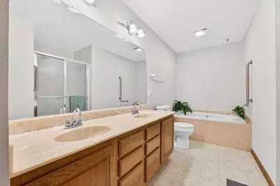 N21W24327  Cumberland Dr #36K, Pewaukee, WI 53072 - Photo 15