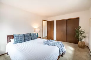 3429 S Pine Ave, Milwaukee, WI 53207 - Photo 11