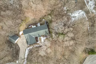 762  Valley Forge Dr, Slinger, WI 53086 - Photo 39