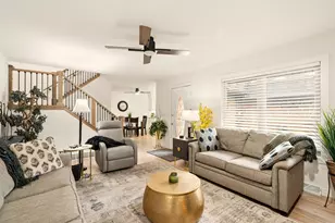 8179 S Forest Hills Circle, Franklin, WI 53132 - Photo 3