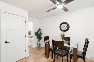 8179 S Forest Hills Circle, Franklin, WI 53132 - Photo 11