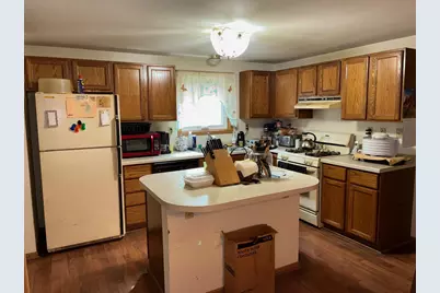 121 E Wisconsin Ave, Silver Lake, WI 53170 - Photo 5