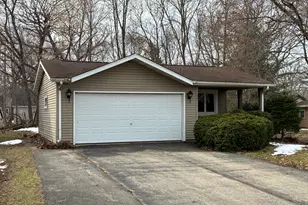 121 E Wisconsin Ave, Silver Lake, WI 53170 - Photo 1