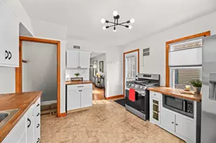 2853 N 87th St, Milwaukee, WI 53222 - Photo 19