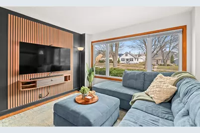 2853 N 87th St, Milwaukee, WI 53222 - Photo 11