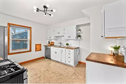 2853 N 87th St, Milwaukee, WI 53222 - Photo 15