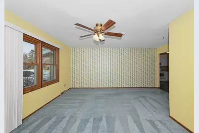 1993  Rambling Rose Rd, Waukesha, WI 53186 - Photo 5