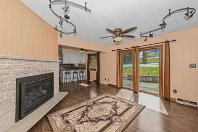 1993  Rambling Rose Rd, Waukesha, WI 53186 - Photo 7