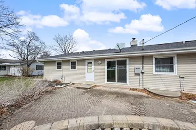 1993  Rambling Rose Rd, Waukesha, WI 53186 - Photo 29