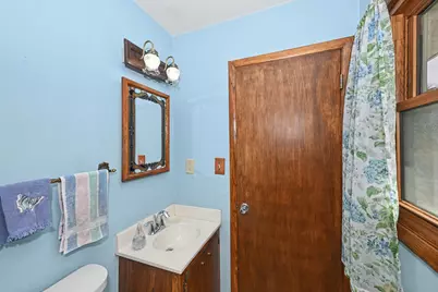 1993  Rambling Rose Rd, Waukesha, WI 53186 - Photo 17