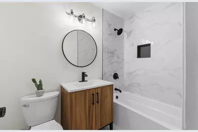 9032 N Regent Rd, Bayside, WI 53217 - Photo 15