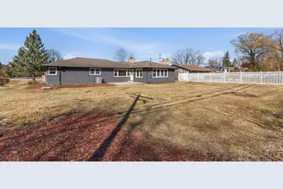 9032 N Regent Rd, Bayside, WI 53217 - Photo 27