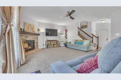 1776  Galena Dr, Port Washington, WI 53074 - Photo 9