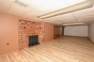 11920 W Arthur St, West Allis, WI 53227 - Photo 37