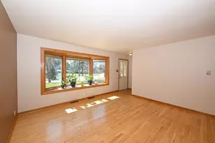 11920 W Arthur St, West Allis, WI 53227 - Photo 5