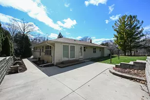 11920 W Arthur St, West Allis, WI 53227 - Photo 45