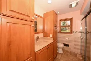 11920 W Arthur St, West Allis, WI 53227 - Photo 23
