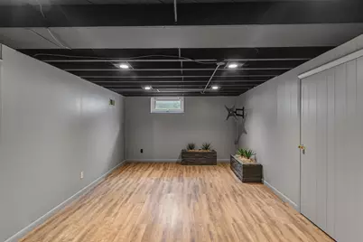 8824 W Locust St, Milwaukee, WI 53222 - Photo 13