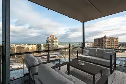 1313 N Franklin Pl #504, Milwaukee, WI 53202 - Photo 11