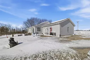 27741 Kramer Rd, Racine, WI 53185 - Photo 19