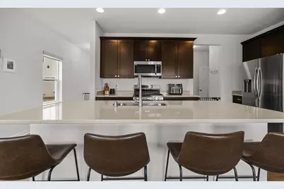 N67W25382  Breckenridge Ct, Sussex, WI 53089 - Photo 5