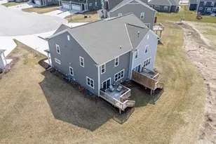 N67W25382 Breckenridge Ct, Sussex, WI 53089 - Photo 27