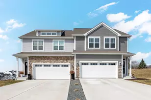 N67W25382 Breckenridge Ct, Sussex, WI 53089 - Photo 25