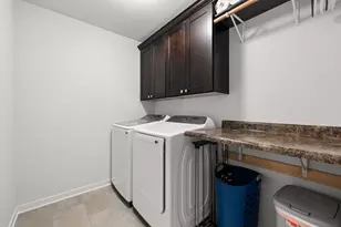 N67W25382 Breckenridge Ct, Sussex, WI 53089 - Photo 19