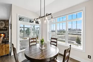 N65W15789 Fox Meadow Dr, Menomonee Falls, WI 53051 - Photo 7