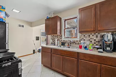 5936 N 35th St, Milwaukee, WI 53209 - Photo 7