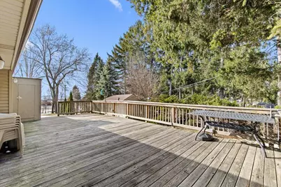 15540 W Glendale Dr, New Berlin, WI 53151 - Photo 25